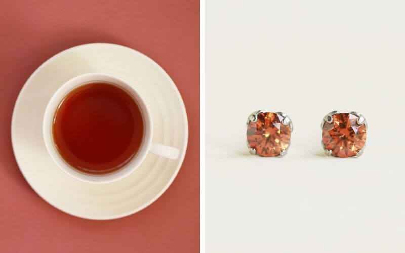 アッサムティーの色とブラウンダイアの写真を横に並べて色比較する画像