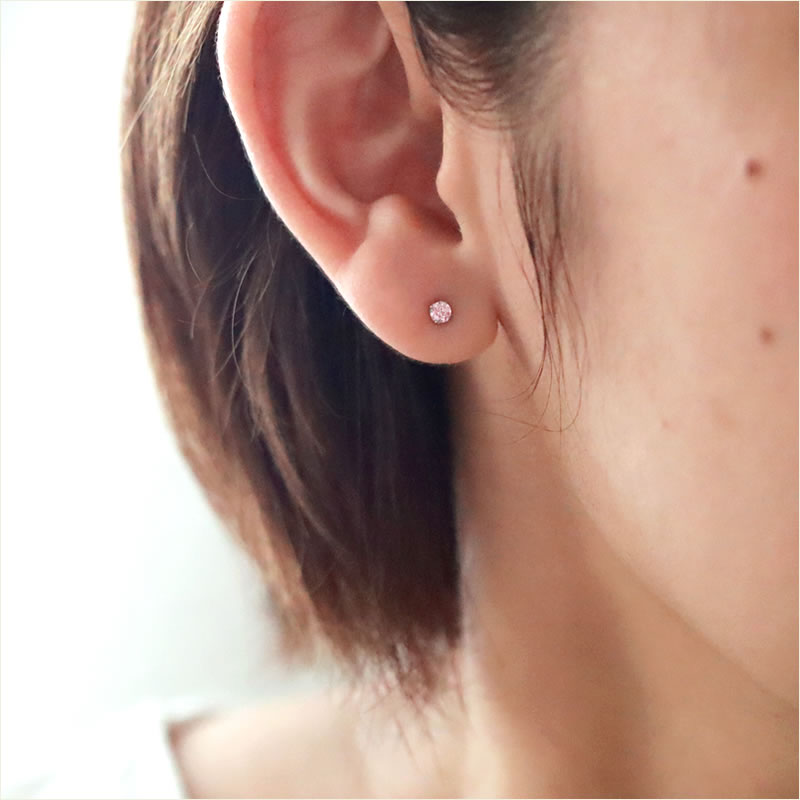 サファイアピンク耳写真画像