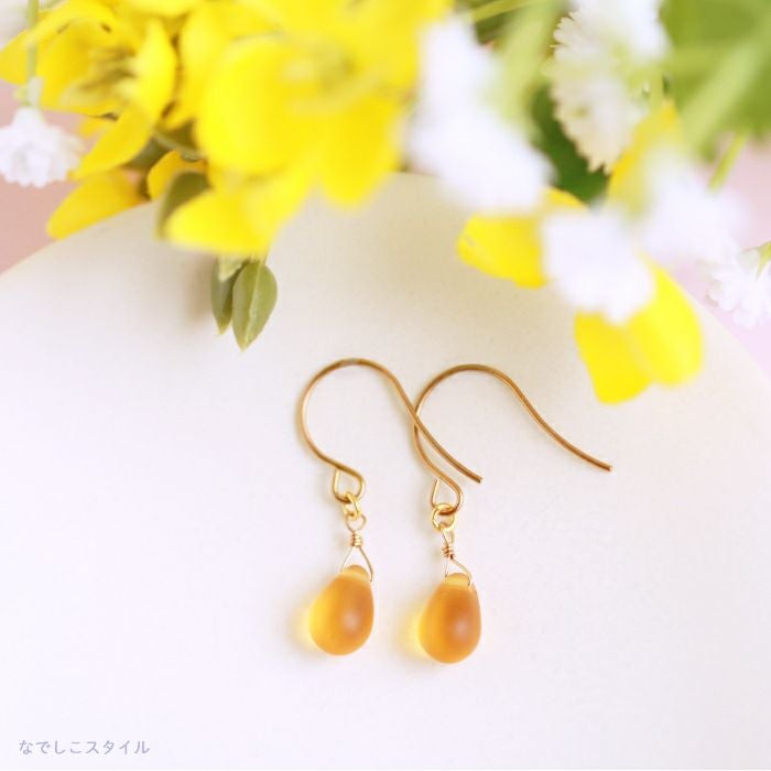 しずく型のティアドロップ「マットトパーズ」