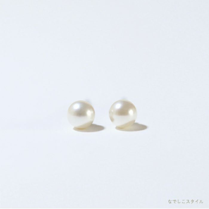スワロフスキー/一粒パール4mmピアスの正面画像