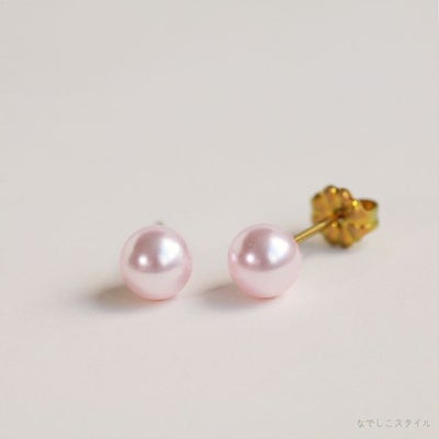 純チタン素材の金属アレルギー対応ピアス桜色グラスパール6ミリの全体イメージ写真