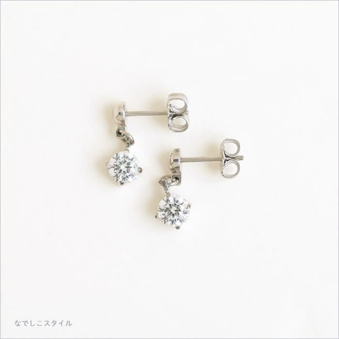エクラ「ダイアモンド」/ジルコニアがゆれるスタッドピアス チタン