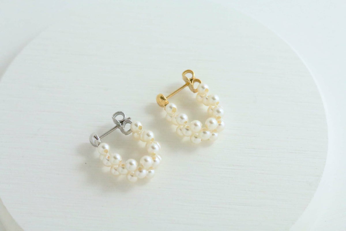 純チタンピアス、「小粒パールのフープパール」１個、片耳用