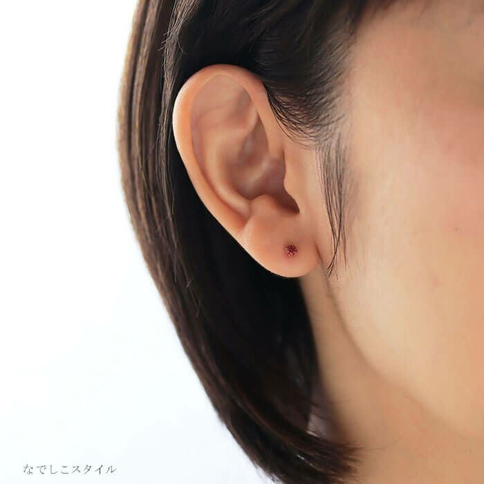 ゴールドカラー/ルビー」3mm チタンピアスの通販SHOP｜なでしこスタイル
