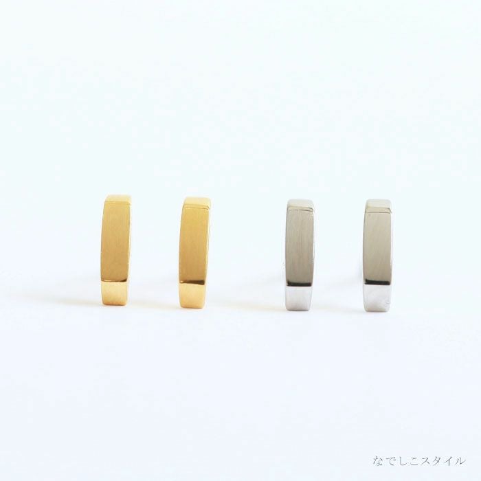 なでしこスタイルのセカンドピアス。シルクラインピアス、ゴールド＆プラチナカラーの正面写真