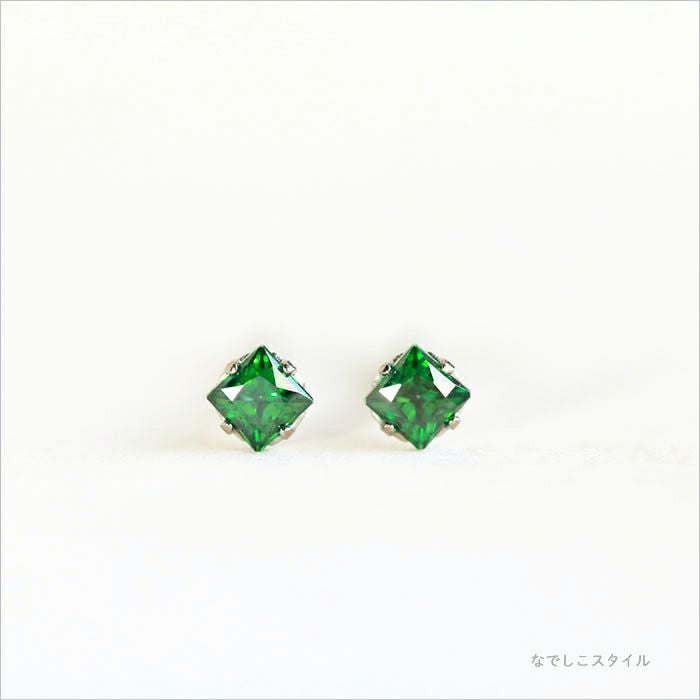 カルテット/エメラルド」2.5mm チタンピアスの通販SHOP｜なでしこスタイル